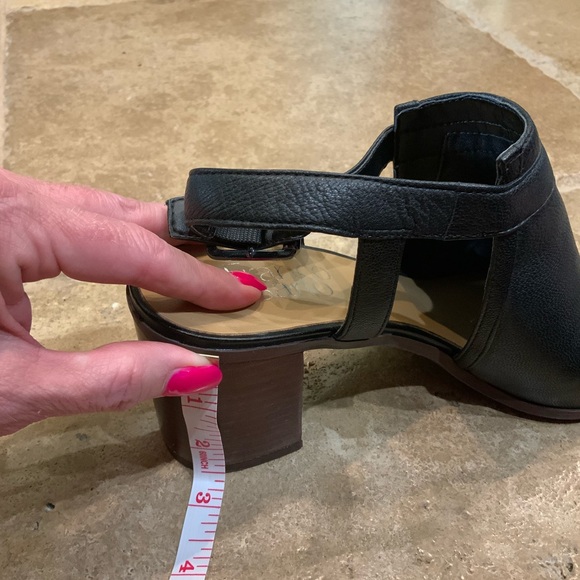 Franco Sarto heels size 7 - Picture 8 of 8